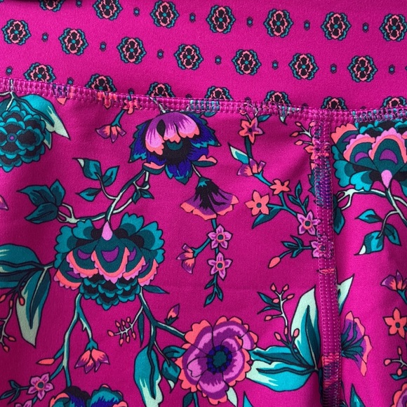 B1G2F 🚨 Kids yoga shorts - bike shorts - stretchy shorts - Picture 2 of 4